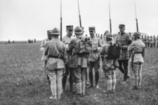 Philippe Pétain (1856-1951) prend le commandement des troupes françaises du front de Verdun le 26 février 1916