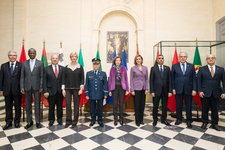  Réunion des 10 pays membres de l’Initiative « 5+5 Défense » à Paris le 12 décembre 2017