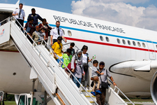 Étape 2 : L’A310 ouvre ses portes à des enfants malaisiens 