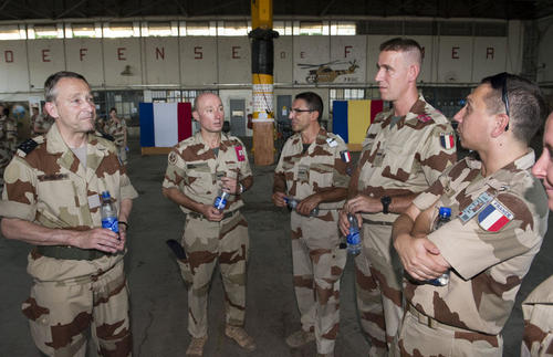 Tchad : le général d’armée Pierre de Villiers en visite officielle au Tchad