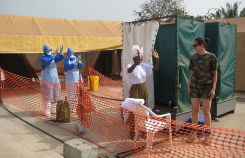Ebola : la victoire sur la maladie de 7 nouveaux patients du centre de traitement pour les soignants. 