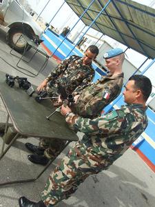 Patrouilles conjointes avec les soldats libanais, indonésiens et népalais (2)