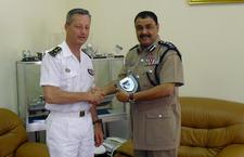 Piraterie : le commandant de la force Atalante en Oman (1)