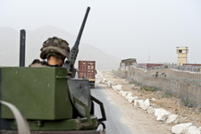 Convoi logistique entre les FOB de Nijrab et de Tagab en Afghanistan